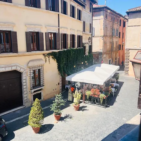 Veronica Suite, Terrace Exclusive Historic Centre Piazza Venezia רומא