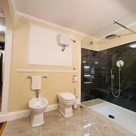 דירה Veronica Suite, Terrace Exclusive Historic Centre Piazza Venezia