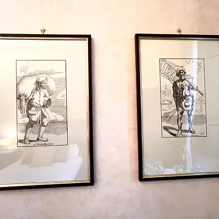 Veronica Suite, Terrace Exclusive Historic Centre Piazza Venezia Apartment Rome