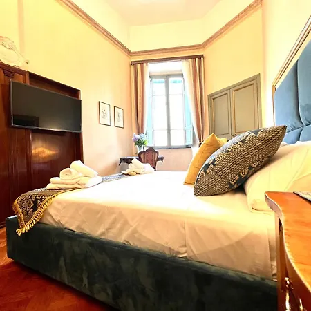 Veronica Suite, Historic Centre Piazza Venezia Rom