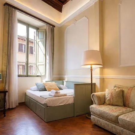 Veronica Suite, Terrace Exclusive Historic Centre Piazza Venezia