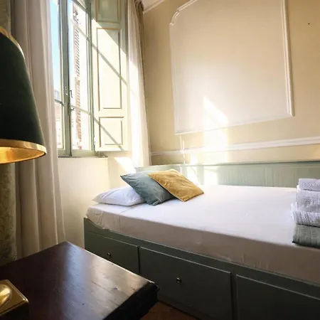 Apartment Veronica Suite, Terrace Exclusive Historic Centre Piazza Venezia Rome