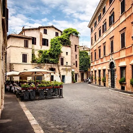 Apartment Veronica Suite, Terrace Exclusive Historic Centre Piazza Venezia