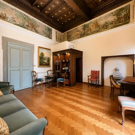 Veronica Suite, Terrace Exclusive Historic Centre Piazza Venezia 公寓