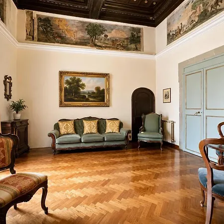 דירה Veronica Suite, Terrace Exclusive Historic Centre Piazza Venezia רומא