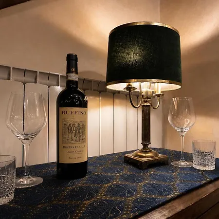 Apartment Veronica Suite, Terrace Exclusive Historic Centre Piazza Venezia *
