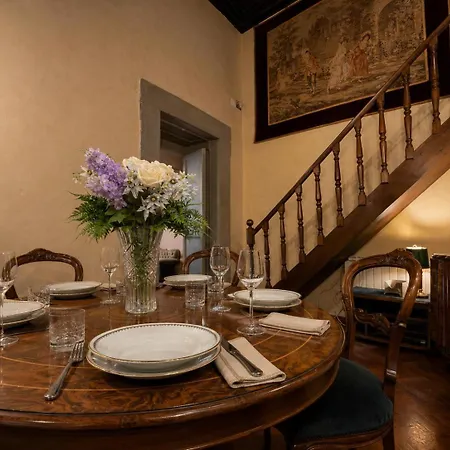 דירה Veronica Suite, Terrace Exclusive Historic Centre Piazza Venezia *