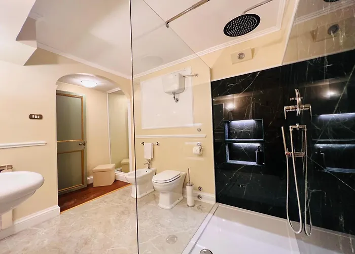 Veronica Suite, Historic Centre Piazza Venezia アパート ローマ