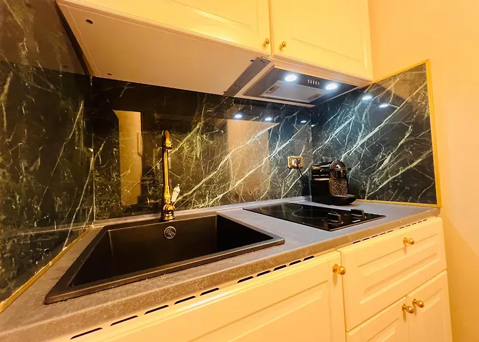 Veronica Suite, Historic Centre Piazza Venezia Rome