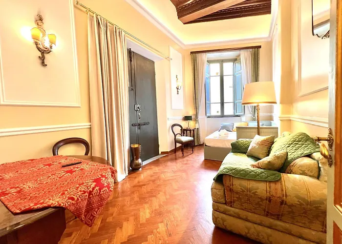 Veronica Suite, Historic Centre Piazza Venezia Rome