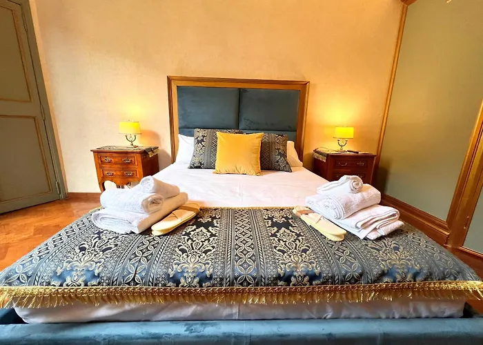 Veronica Suite, Historic Centre Piazza Venezia Apartman *